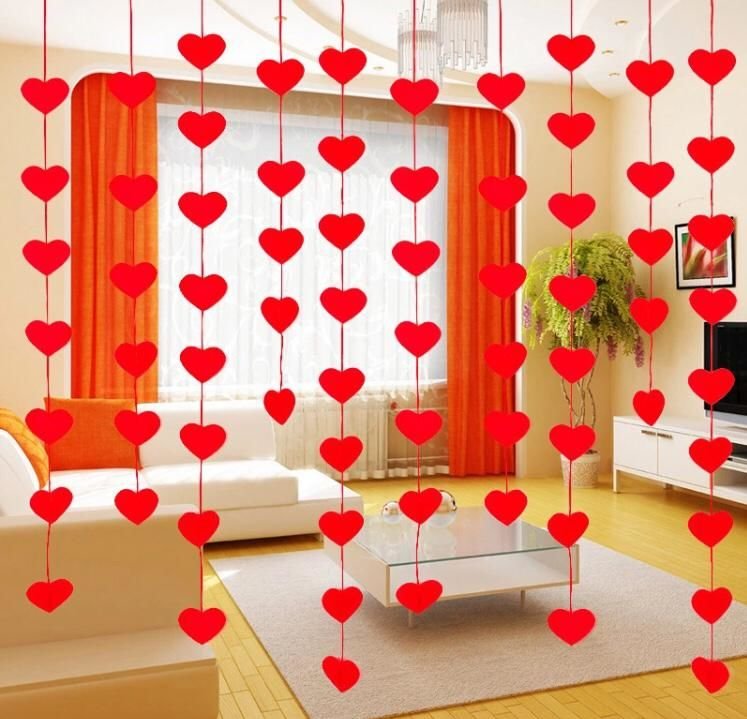 Guirlande Avec Petits Et Grands Coeurs