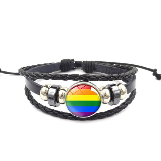 Bracelet en cuir avec bouton arc-en-ciel amovible