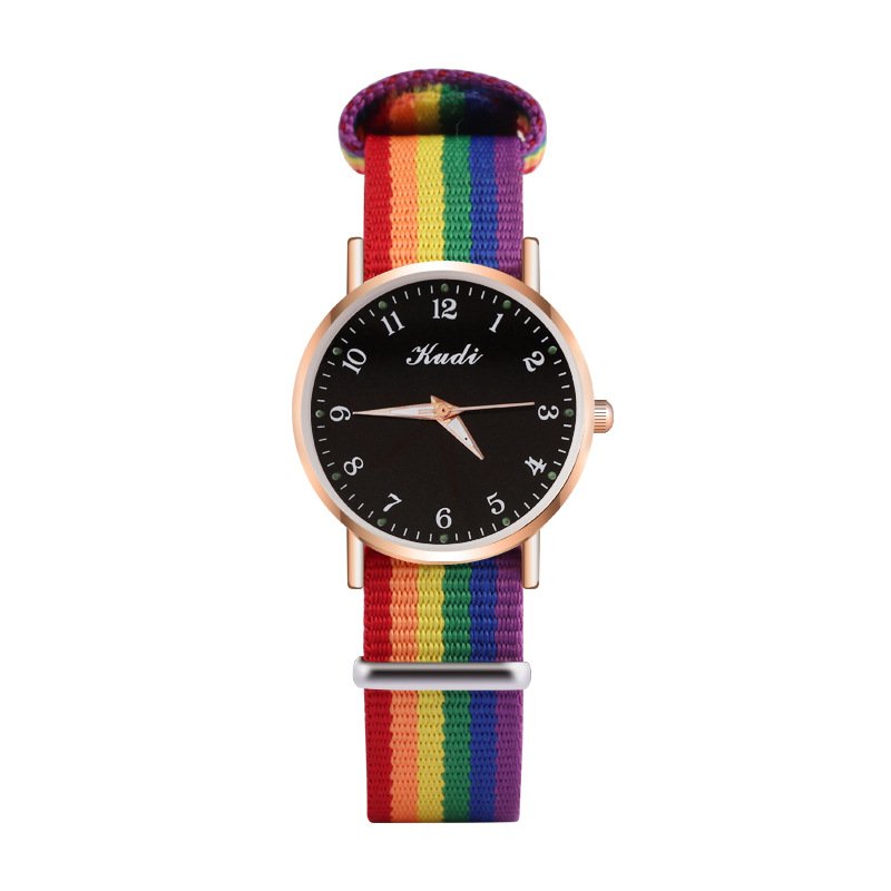 Montre tendance élégante avec bracelet arc-en-ciel disponible en deux versions différentes