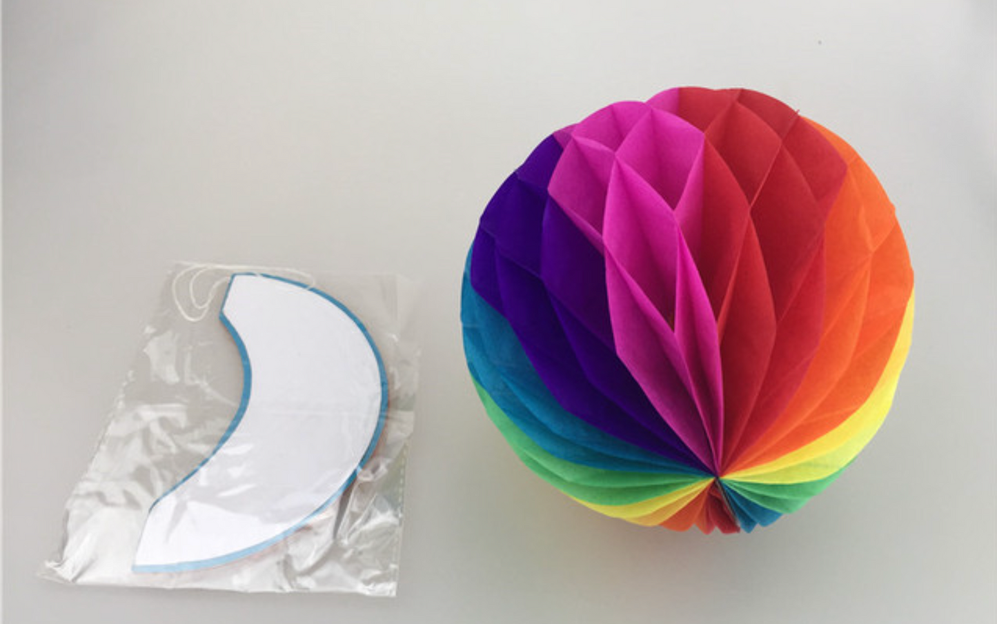 Decorative paper balls in rainbow colours (set of 4)