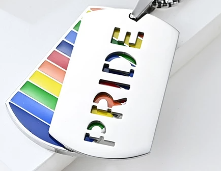 Collier de fierté cool