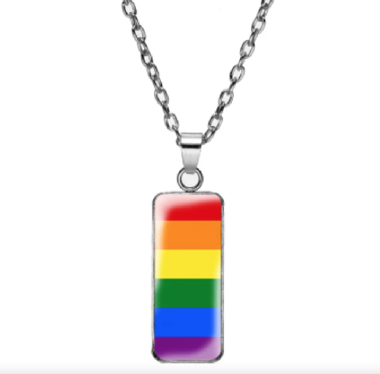 Magnifique collier avec pendentif arc-en-ciel