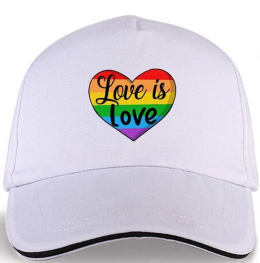 Casquette baseball blanche "Love is Love"
