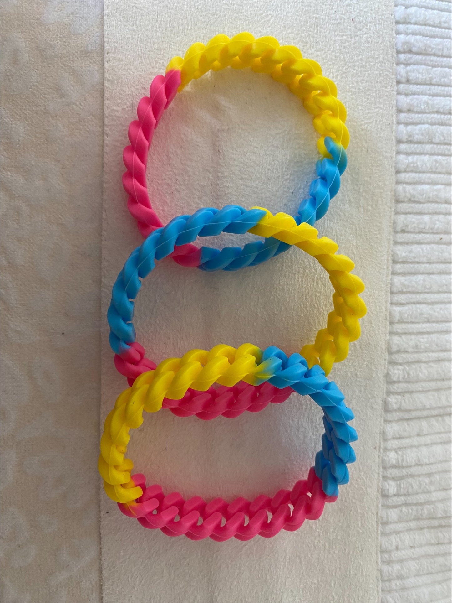 Armband schmal gekringelt aus Silikon - Pansexuell