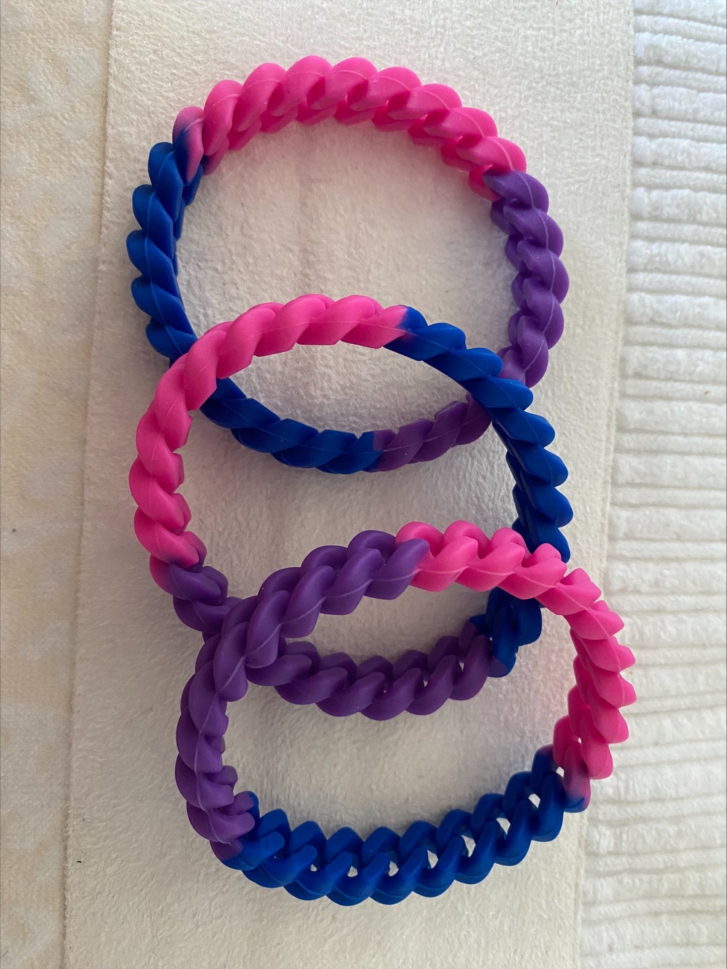 Armband schmal gekringelt aus Silikon - Bisexuell