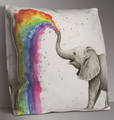 Kissenbezug in weiss mit fröhlichem Regenbogenelefant
